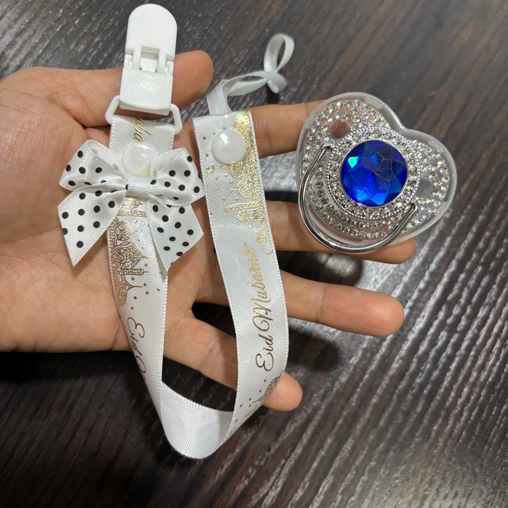 Ciuccio e Portaciuccio Dorati  - Baby Products Kit Set recensione e prezzo